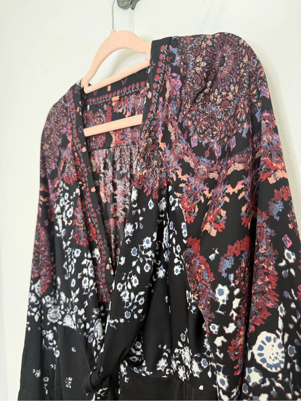 Free People Run Free Blouse Night Combo Bohemian Floral Paisley Women's Medium